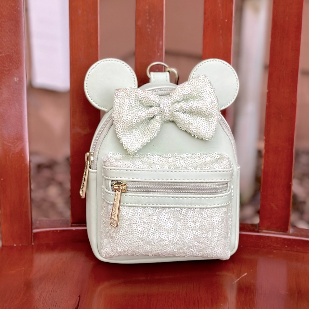 Disney Loungefly Minnie Mouse Sequin Wristlet - Mint Green Color